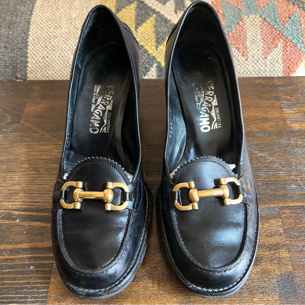 Salvatore Ferragamo Gancini Accent Black Leather Pump Block Heels Us 8.5 B